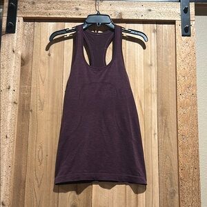 Lululemon Athletica Purple Fitted Sleeveless Tank Top